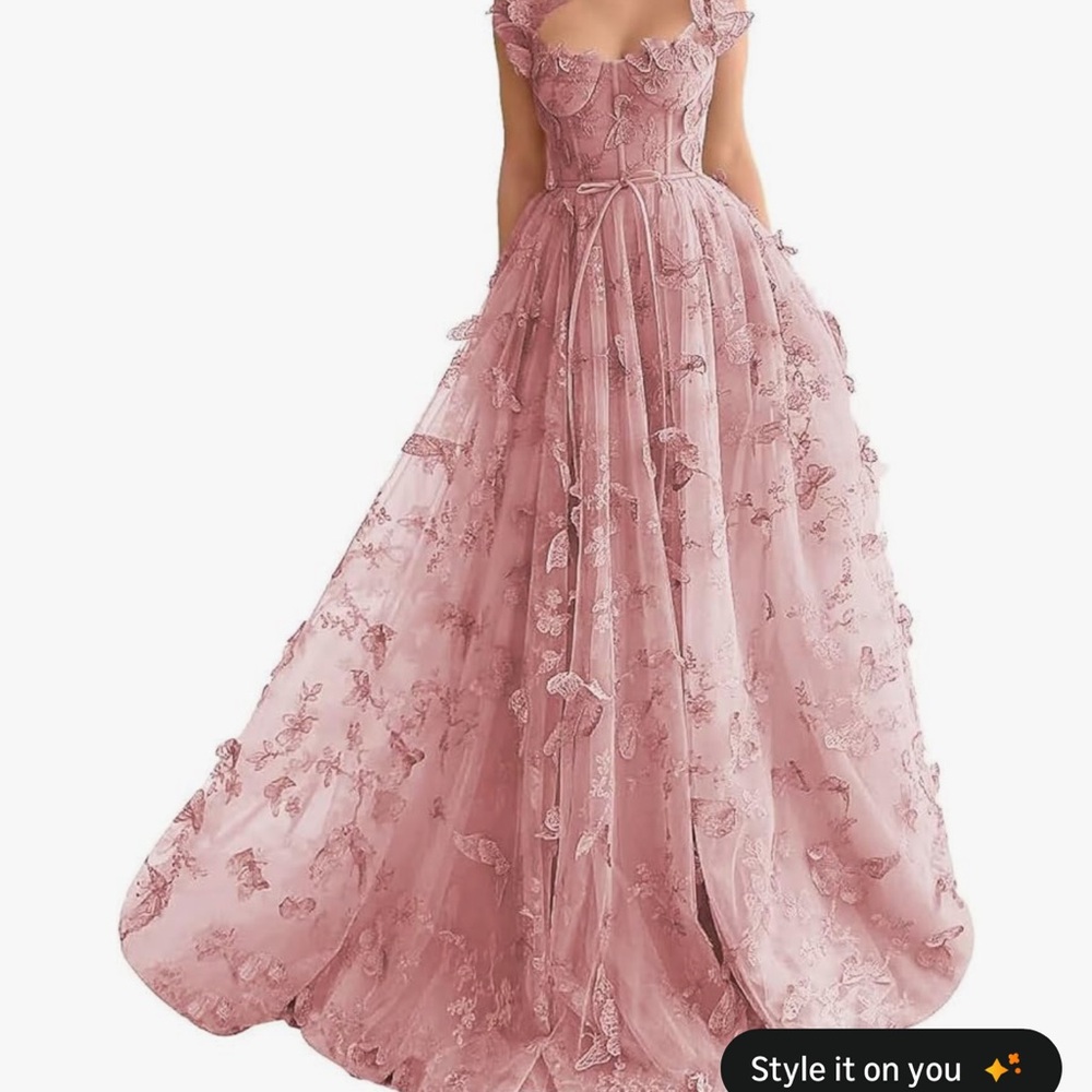 Elegant Pink Lace Evening Gown